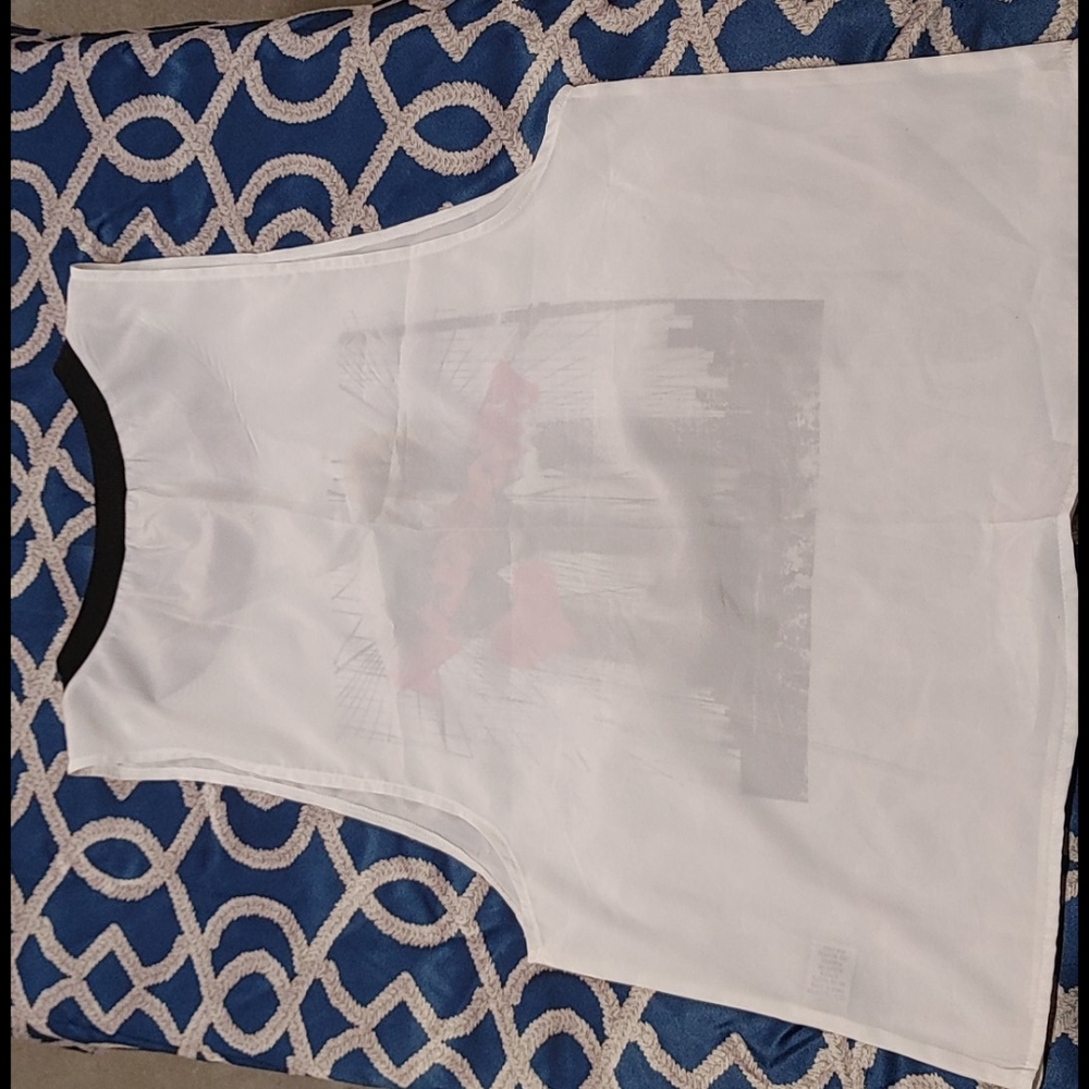 Shirt - Picture 2 of 2